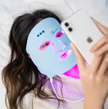 Trudermal LED face mask